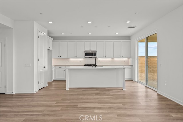 Detail Gallery Image 26 of 59 For 28908 Saddle Cir, Castaic,  CA 91384 - 4 Beds | 3 Baths