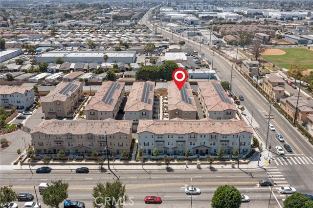 22310 Spanish Oak Court, Torrance CA: https://media.crmls.org/medias/3311a874-a15c-49b4-96d6-40cd24b6d7f0.jpg