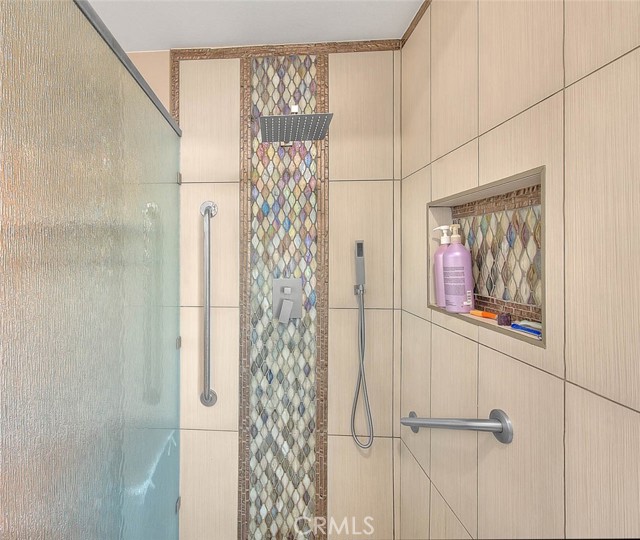 Detail Gallery Image 39 of 71 For 16049 Pinnacle, Chino Hills,  CA 91709 - 4 Beds | 2/1 Baths