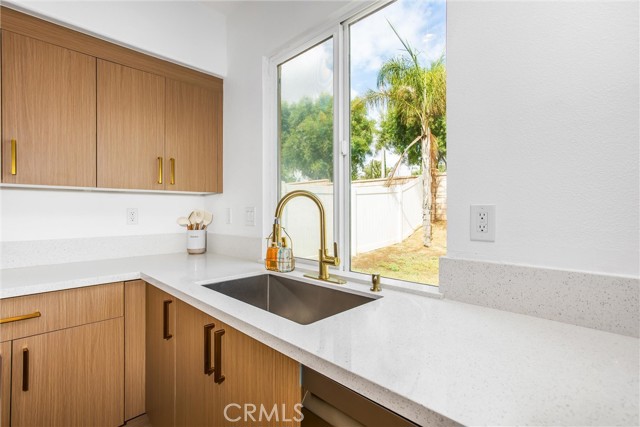 Detail Gallery Image 23 of 52 For 27340 Willow Leaf Rd, Moreno Valley,  CA 92555 - 5 Beds | 4/1 Baths