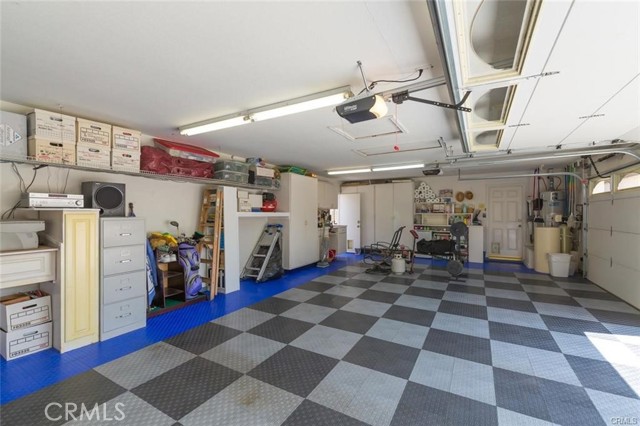 1802 Prince Albert Drive, Riverside CA: https://media.crmls.org/medias/3313aff8-b17c-4695-aac8-adedd2f4870a.jpg