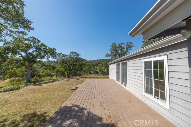 4372 Woodview Lane, Mariposa CA: https://media.crmls.org/medias/331462e7-c5e2-4774-a132-3b514fc26419.jpg