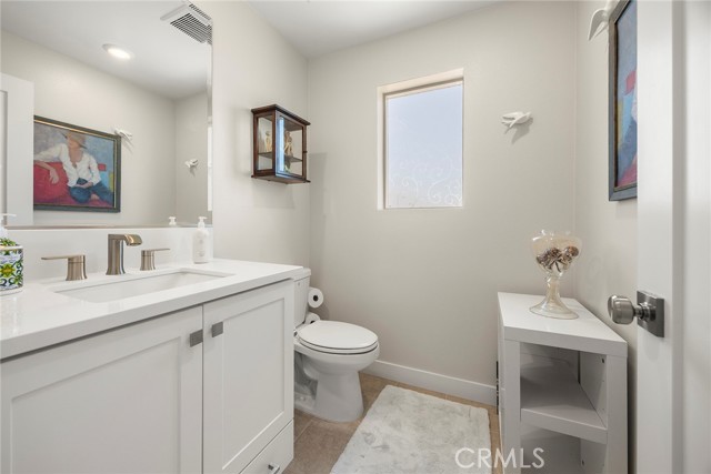 Detail Gallery Image 20 of 27 For 204 Keeper, Irvine,  CA 92618 - 4 Beds | 3/1 Baths