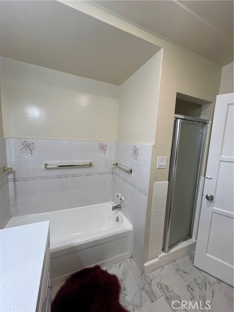 Detail Gallery Image 24 of 38 For 1933 S Corning St, Los Angeles,  CA 90034 - 2 Beds | 1 Baths