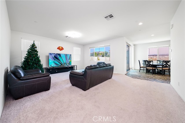 33056 saint emilion, Winchester CA: https://media.crmls.org/medias/3315fafb-f1e2-4fd4-a09e-17e917d7ed06.jpg