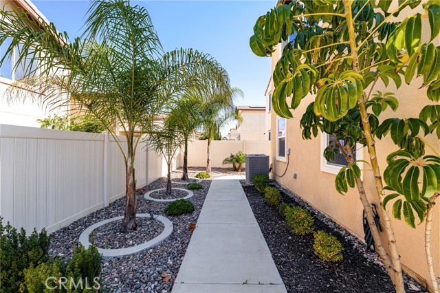 Detail Gallery Image 40 of 57 For 38464 Rosegate, Murrieta,  CA 92563 - 4 Beds | 4/1 Baths