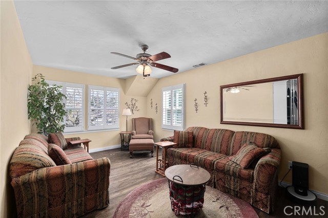 Image 16 of 56 For 40178 High  