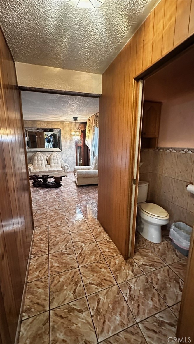 https://media.crmls.org/medias/3316898b-afad-4fc1-a885-a419e2aa6c4d.jpg?preset=X-Large