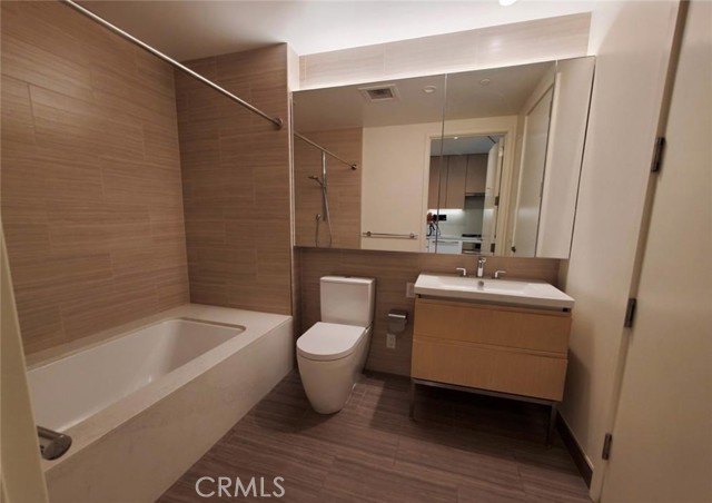 877 Francisco Street #521, Los Angeles, CA, 90017 877 Francisco Street #521, Los Angeles, CA, 90017