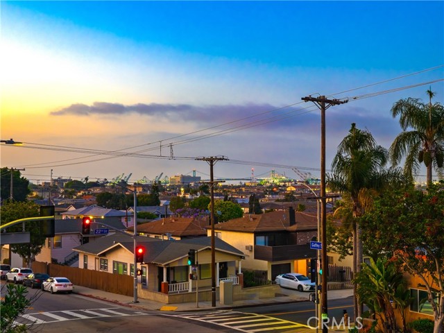 2217 S Gaffey Street, San Pedro CA: https://media.crmls.org/medias/3316a606-cf88-48ad-85b1-1ebd2717dd7a.jpg