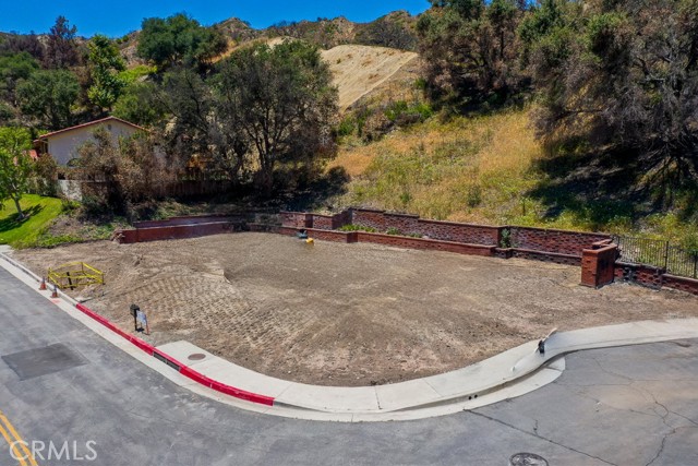 Detail Gallery Image 5 of 7 For 17798 Camino De Yatasto, Pacific Palisades,  CA 90272 - – Beds | – Baths