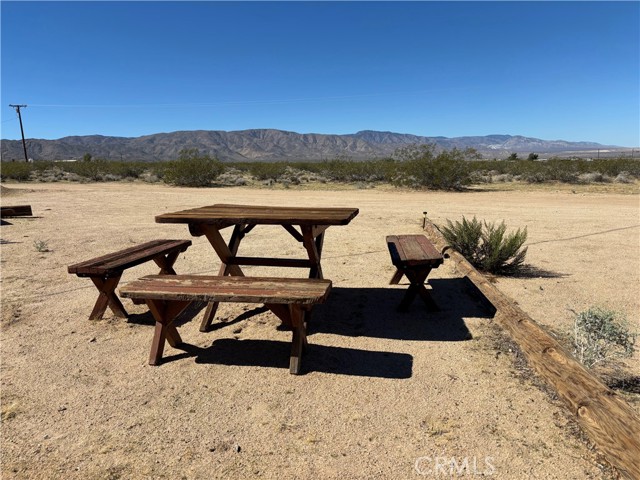 Detail Gallery Image 35 of 75 For 5975 Desert Star Rd #1-2,  Johnson Valley,  CA 92285 - 2 Beds | 4 Baths