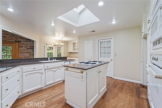 Detail Gallery Image 17 of 45 For 117 S Park Dr, Madera,  CA 93637 - 3 Beds | 2 Baths