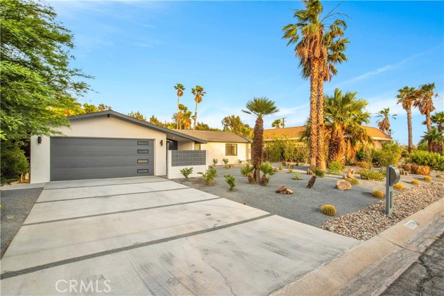Detail Gallery Image 7 of 75 For 2660 N Farrell Dr, Palm Springs,  CA 92262 - 3 Beds | 2 Baths