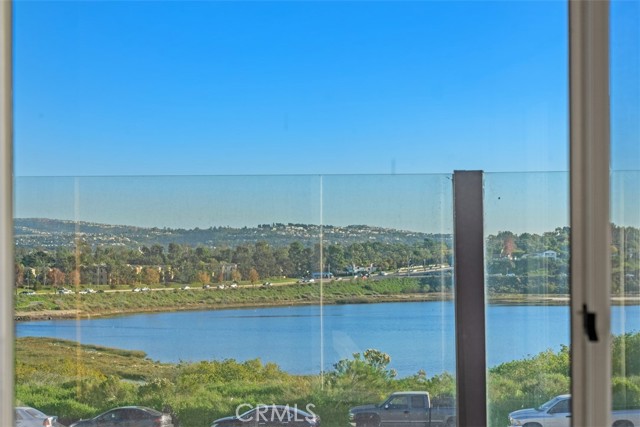 Front Image Thumbnail for CROC25272134