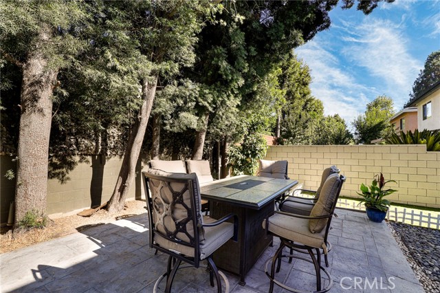 Detail Gallery Image 45 of 49 For 6226 Mammoth Ave, Van Nuys,  CA 91401 - 4 Beds | 3/1 Baths