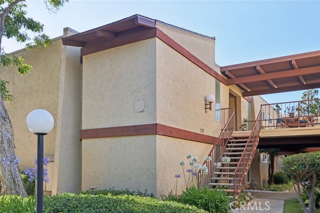Detail Gallery Image 2 of 26 For 1010 W Macarthur Bld #24,  Santa Ana,  CA 92707 - 1 Beds | 1 Baths