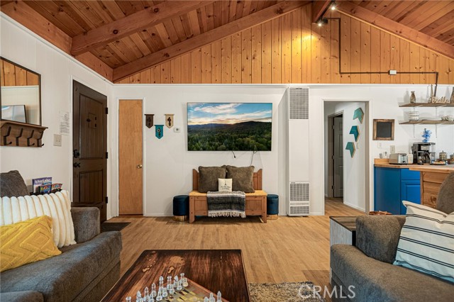 Detail Gallery Image 12 of 33 For 42744 La Placida, Big Bear Lake,  CA 92315 - 2 Beds | 1 Baths
