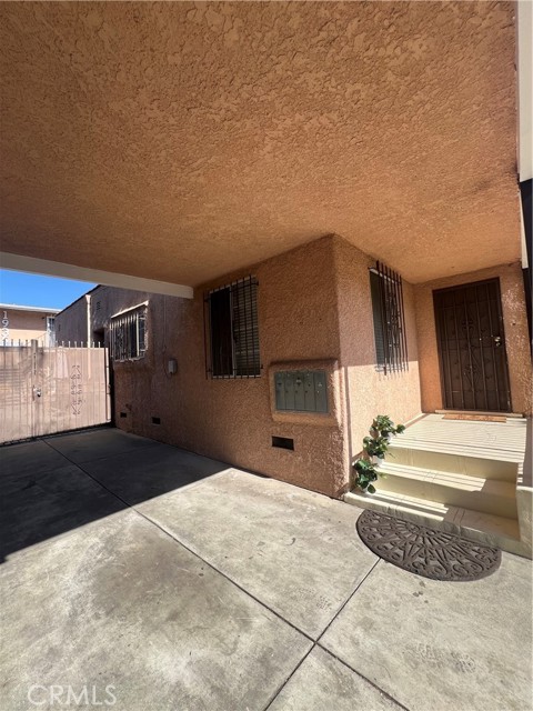Detail Gallery Image 3 of 38 For 1933 S Corning St, Los Angeles,  CA 90034 - 2 Beds | 1 Baths