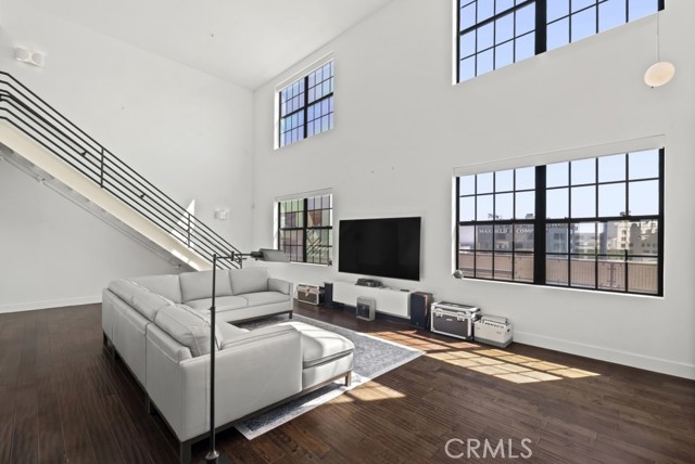 Detail Gallery Image 6 of 52 For 746 S Los Angeles St #1201,  Los Angeles,  CA 90014 - 2 Beds | 3 Baths