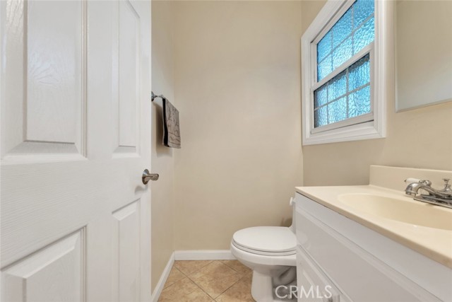 16908 Los Alimos Street, Granada Hills CA: https://media.crmls.org/medias/3319dfa7-6630-40be-9592-b90585571ec6.jpg