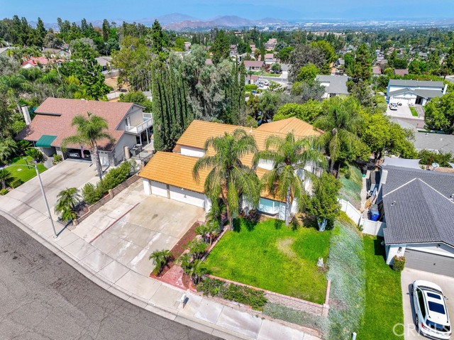 Detail Gallery Image 3 of 55 For 2161 Stonefield Pl, Riverside,  CA 92506 - 5 Beds | 4 Baths