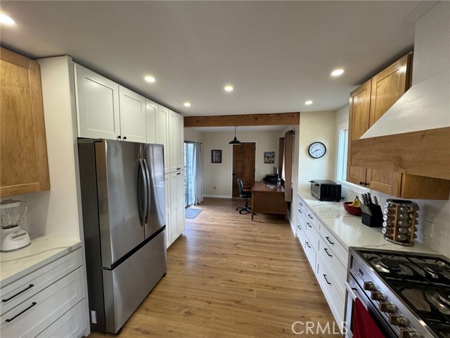 Image 16 of 52 For 30371 Sparkle