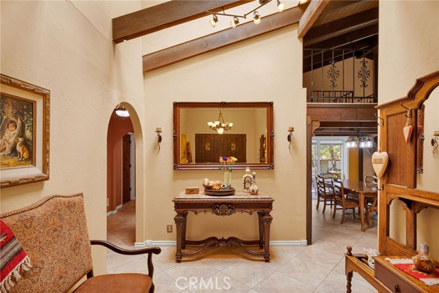 6375 Arrowhead Lake Road, Hesperia CA: https://media.crmls.org/medias/331aa16f-7f2d-4a02-a095-4adb2fb2ee2b.jpg