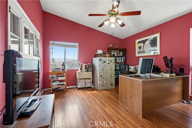 Bed4/ currently used as office