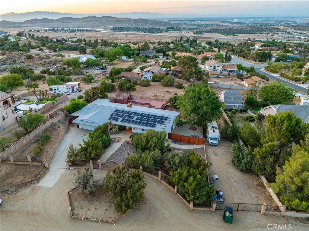 https://media.crmls.org/medias/331c6aab-1192-43f1-9b62-e54f81a5b48e.jpg?preset=X-Large