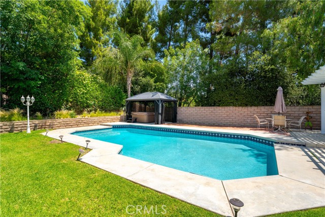 6120 Hedgewall Drive, Westlake Village CA: https://media.crmls.org/medias/331c7842-83d1-4efb-87b3-99a163f3af5c.jpg