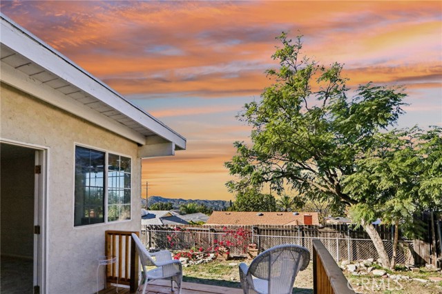 Detail Gallery Image 5 of 39 For 10509 Silverton, Tujunga,  CA 91042 - 4 Beds | 3 Baths