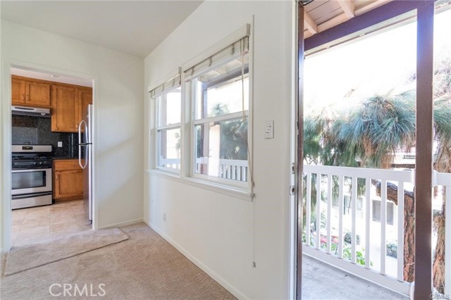 Detail Gallery Image 8 of 28 For 103 Vista Del Mar #6,  Redondo Beach,  CA 90277 - 2 Beds | 1 Baths