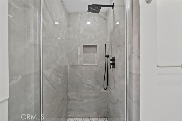 Detail Gallery Image 15 of 35 For 9641 Comanche, Chatsworth,  CA 91311 - 3 Beds | 2 Baths