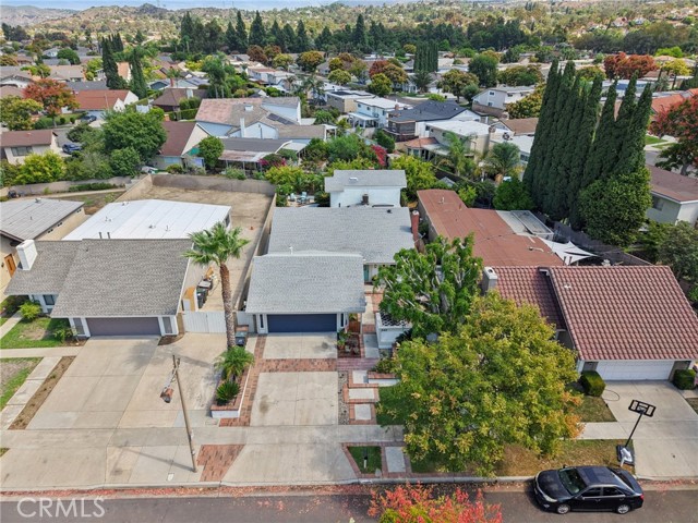 242 N Camino Arroyo, Anaheim CA: https://media.crmls.org/medias/331eef90-70b2-4600-8c4a-2a6d1b83c81f.jpg