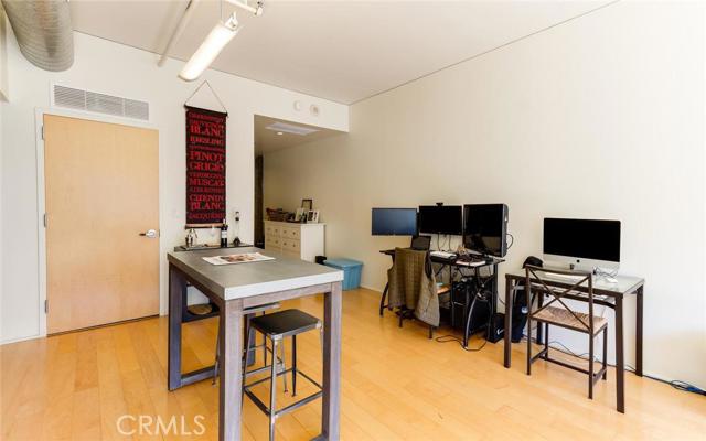 Detail Gallery Image 13 of 26 For 1100 S Hope St #1213,  Los Angeles,  CA 90015 - 1 Beds | 1 Baths