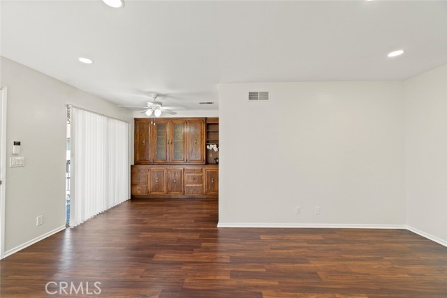 Detail Gallery Image 12 of 29 For 1452 Countrywood #9,  Hacienda Heights,  CA 91745 - 3 Beds | 2 Baths