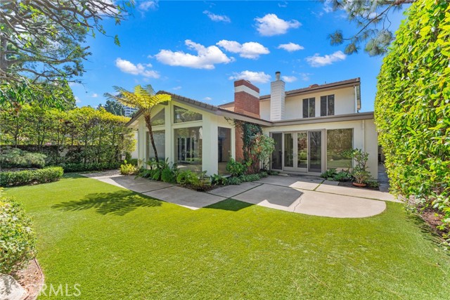 Detail Gallery Image 35 of 39 For 6 Rue Marseille, Newport Beach,  CA 92660 - 3 Beds | 2/1 Baths