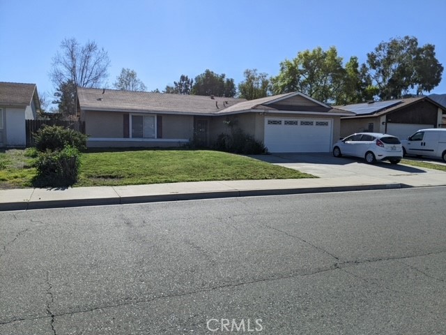 Great Potential, single story pool home in quiet established neighborhood of Lake Elsinore near parks, schools, shopping and lake. Two bedroom, two bath home features nice tile, wood look floors, granite countertops in kitchen, large backyard with pool. The dining area is conveniently located adjacent to the kitchen. The spacious master bedroom offers a large master bath with custom tile and full bath. Large backyard allows for expansion, entertainment and offers views of the mountains.