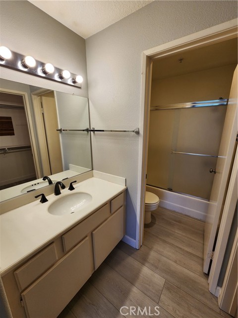 Detail Gallery Image 10 of 17 For 2960 Champion Way #2312,  Tustin,  CA 92782 - 2 Beds | 2 Baths
