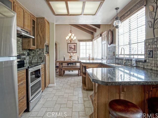 Detail Gallery Image 4 of 25 For 984 Pinon Rd, Pinon Hills,  CA 92372 - 3 Beds | 2/1 Baths