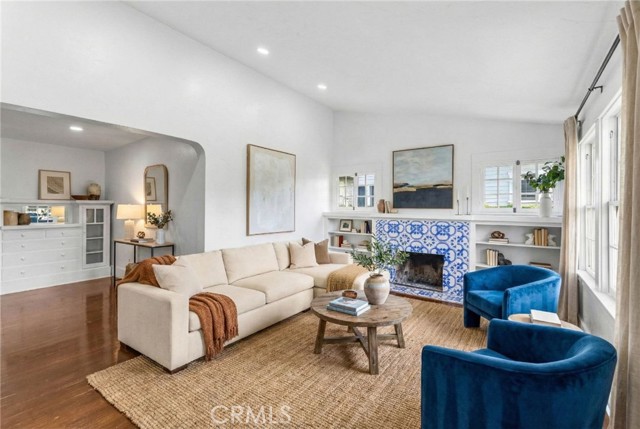 13421 Sunset, Whittier CA: https://media.crmls.org/medias/3325437e-645b-4ee8-8266-5d07e218b6ea.jpg