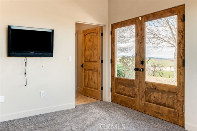 Detail Gallery Image 40 of 75 For 3230 Nacimiento Lake Dr, Paso Robles,  CA 93446 - 7 Beds | 3/1 Baths