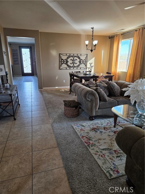 Detail Gallery Image 5 of 41 For 1742 Caseros, San Jacinto,  CA 92582 - 4 Beds | 3 Baths