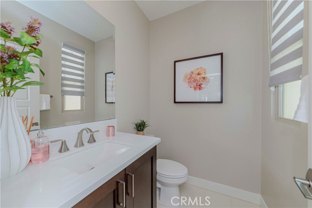 195 Stellar, Irvine CA: https://media.crmls.org/medias/3326d9d0-c9f7-4a3f-9ce3-b90ca3331aa0.jpg