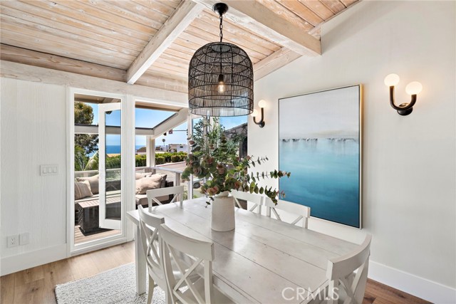 Detail Gallery Image 2 of 25 For 201 Nyes Pl, Laguna Beach,  CA 92651 - 3 Beds | 2 Baths