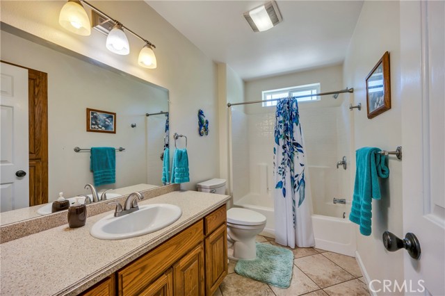 Detail Gallery Image 21 of 49 For 2720 Hartley St, Lakeport,  CA 95453 - 4 Beds | 3/1 Baths