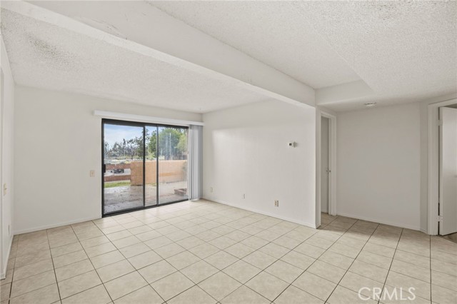 Detail Gallery Image 6 of 25 For 1480 W Edgehill Rd #7,  San Bernardino,  CA 92405 - 2 Beds | 1 Baths