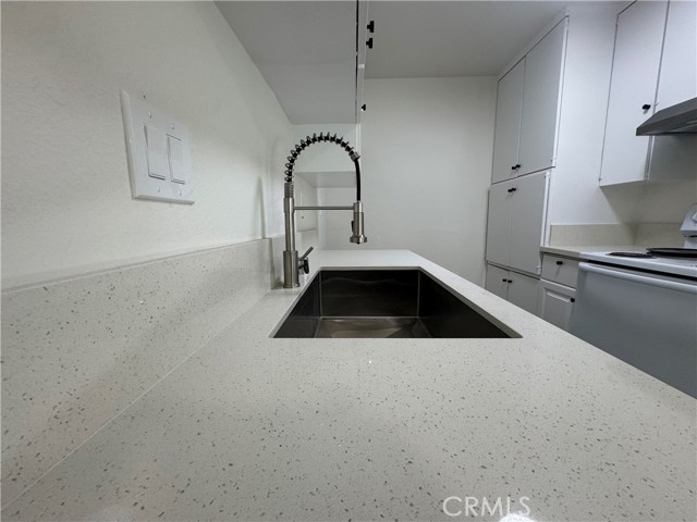 486 N Oak Street, Orange CA: https://media.crmls.org/medias/33298f33-3426-4d1c-9e85-f8aa35deeab0.jpg