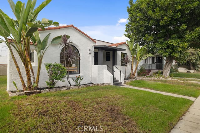 Detail Gallery Image 4 of 44 For 6119 Haas, Los Angeles,  CA 90047 - 3 Beds | 2/1 Baths